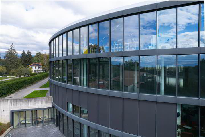 null rooms Office & Commercial for rent in Etoy - image 1/6