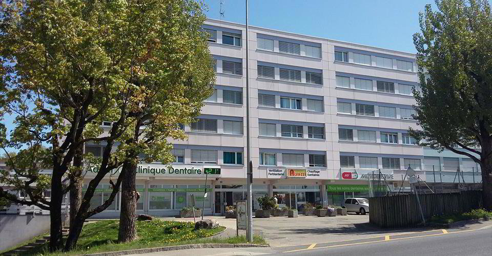 Bureau & Commerce null pièces à louer à Lausanne - image 1/2