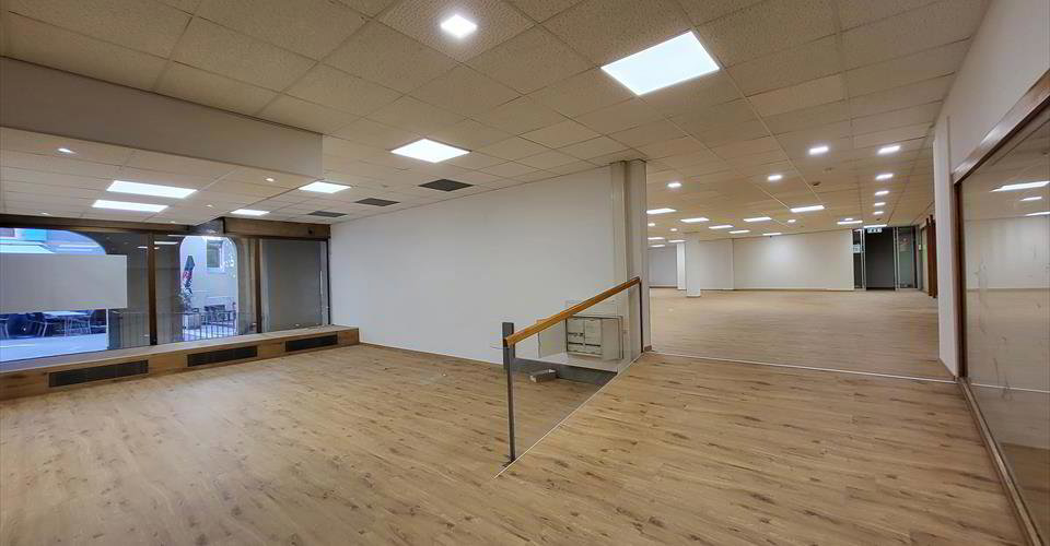 Ufficio & Commercio di null locali in affitto a Neuchâtel - immagine 1/8