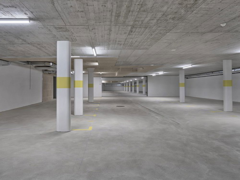 Parking, garage null pièces à louer à Kloten - image 1/1