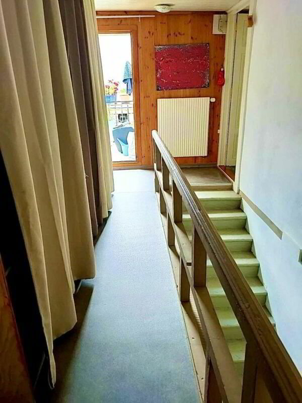 Appartement 3.5 pièces à louer à Saxon - image 1/11