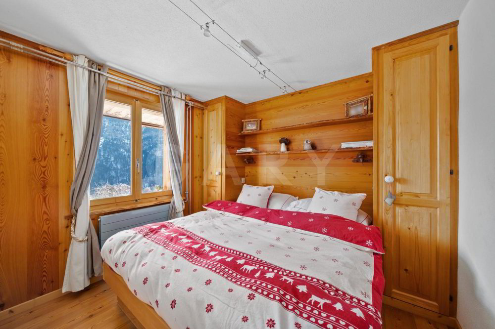 Maison 7 pièces à acheter à Salvan - image 1/13