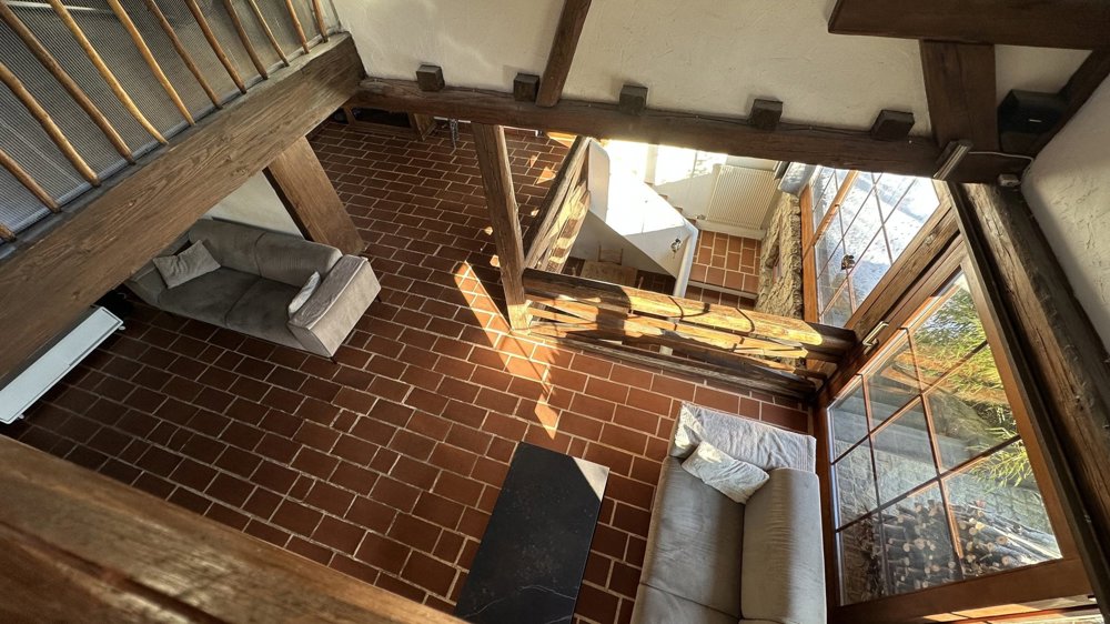 Maison 9 pièces à acheter à Courtételle - image 1/13