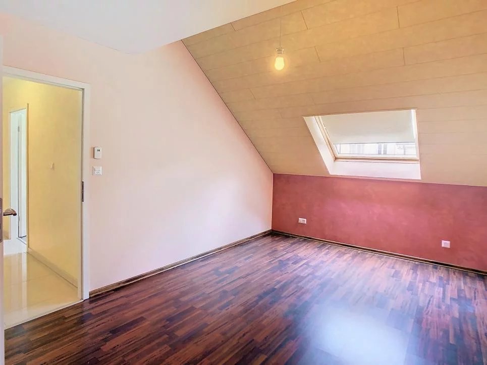 Appartement 6 pièces à acheter à La Chaux-de-Fonds - image 1/13