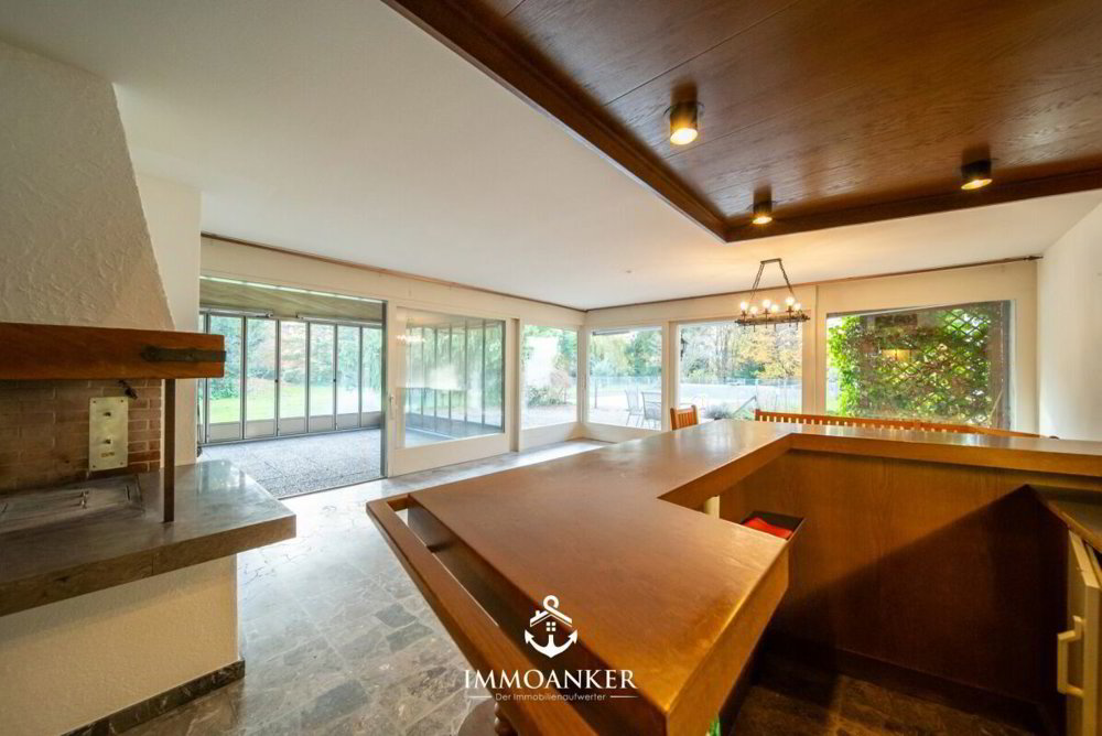 Casa di 22 locali in vendita a Lüscherz - immagine 1/13