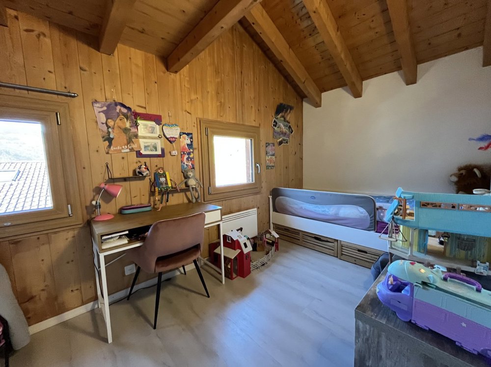 Casa di 6 locali in vendita a Lourtier - immagine 1/13