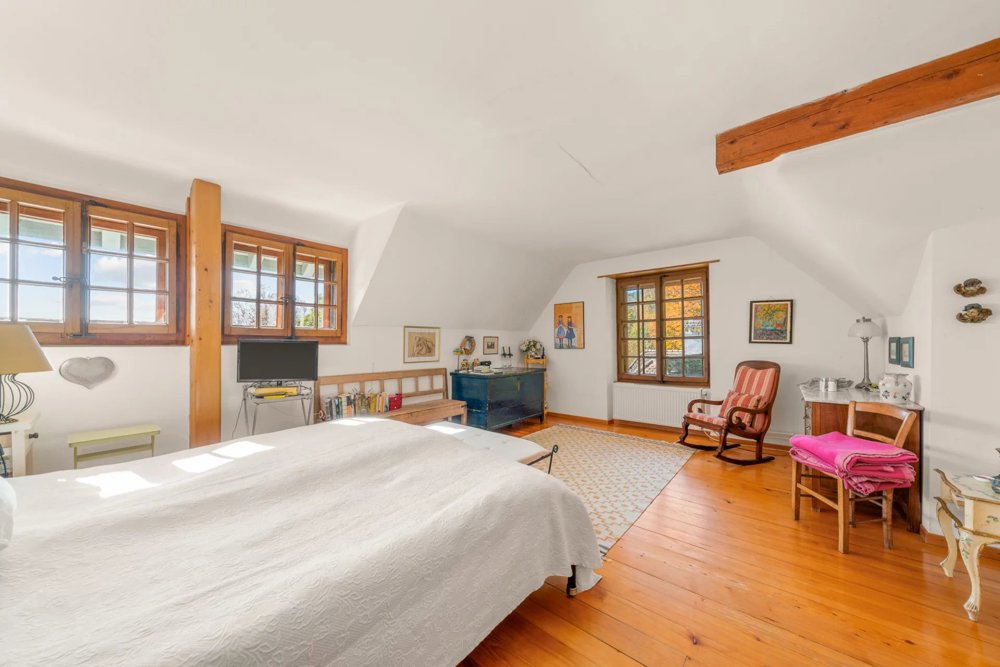 8 Zimmer Haus zum verkaufen in Essertines-sur-Rolle - Bild 1/12
