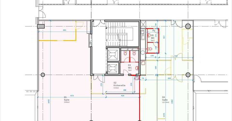 Locaux commerciaux modernes et entièrement rénovés de 129 m² et 230 m² - View 4