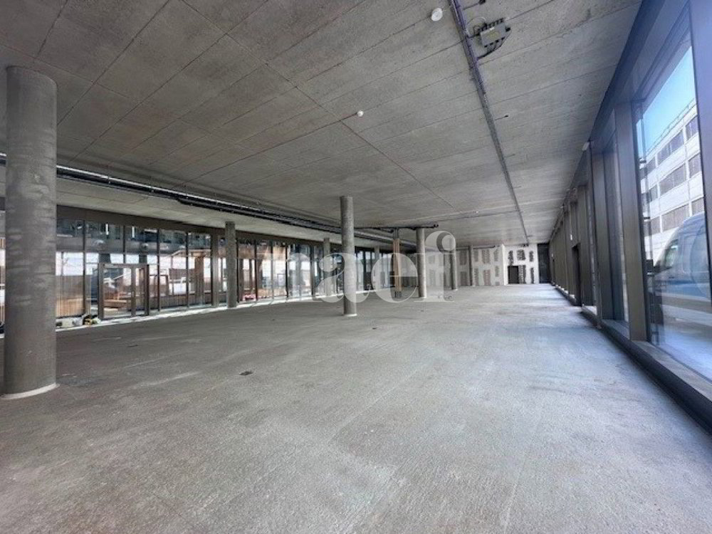 Surface industrielle au rez-de-chaussée d'env 623 m² à à louer – pohled 4