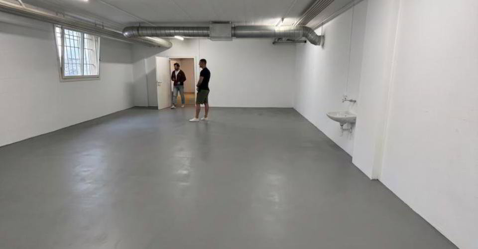 null rooms Office & Commercial for rent in Lausanne - image 1/5