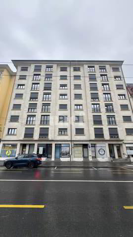 Ufficio & Commercio di null locali in affitto a La Chaux-de-Fonds - immagine 1/2