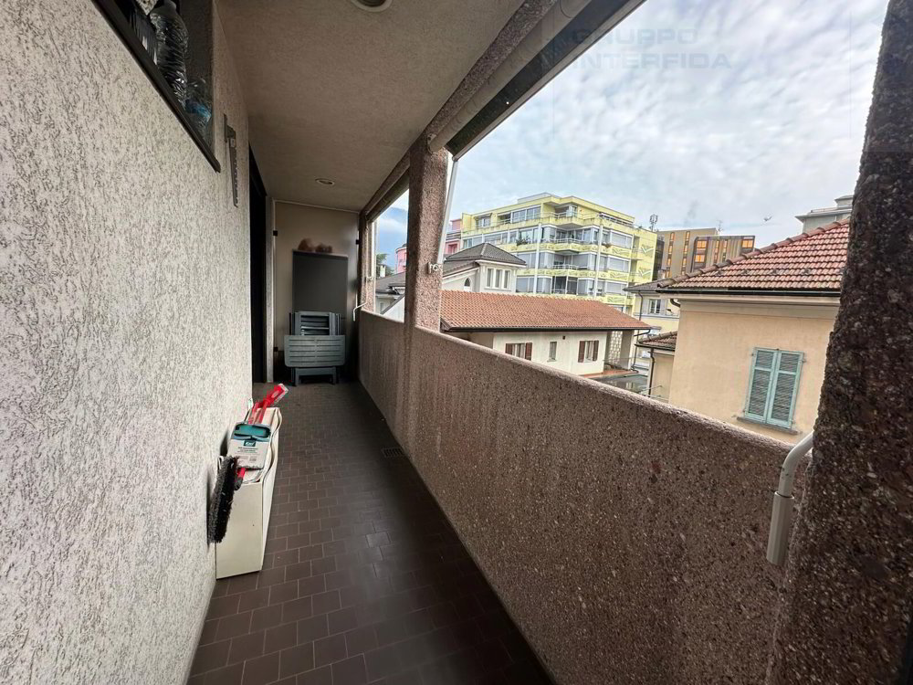 CONFORTABLE 2.5 PIÈCES AMÉNAGÉES AVEC BALCON - Ansicht 5