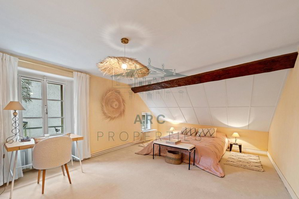 Casa di 14 locali in vendita a Hermance - immagine 1/6