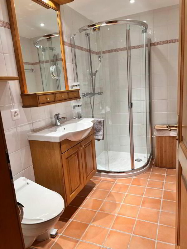 5 Zimmer Wohnung zu vermieten in Crans-Montana - Bild 1/13