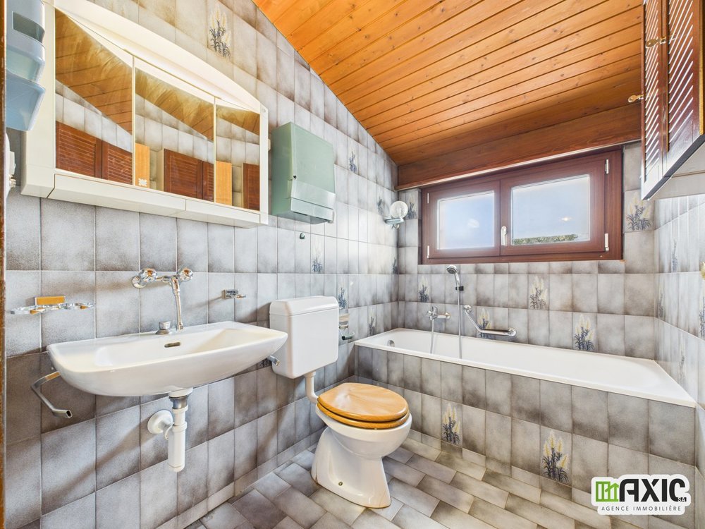 Maison 6 pièces à acheter à Movelier - image 1/13