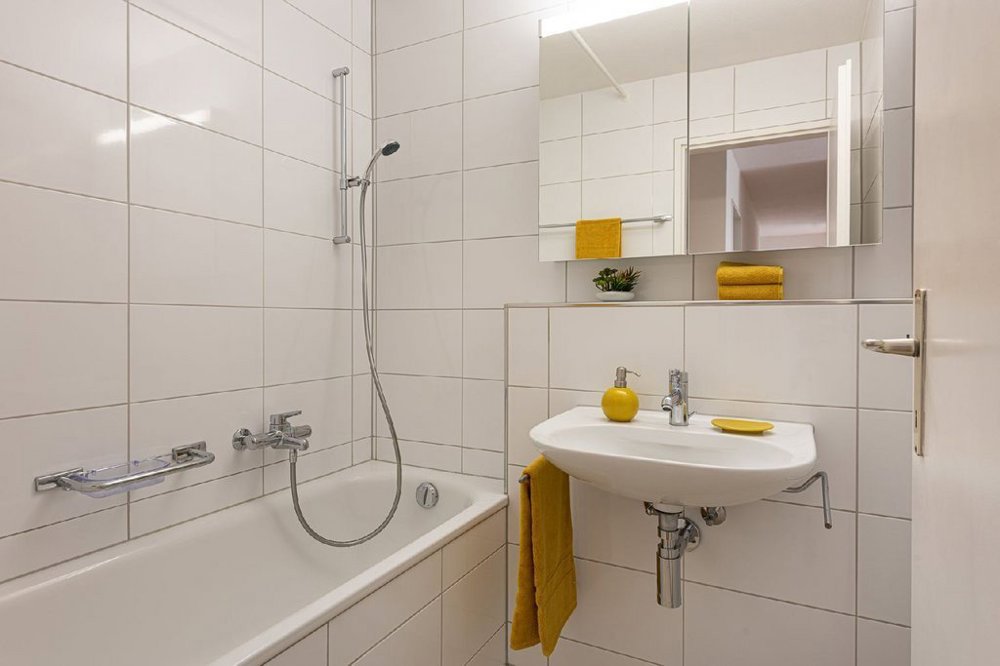 2 rooms Apartment for rent in Langwiesen - image 1/4