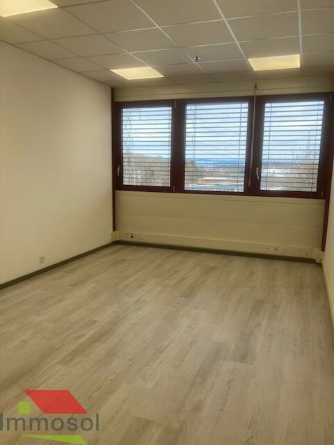 null Zimmer Büro zu vermieten in Le Mont-sur-Lausanne - Bild 1/5