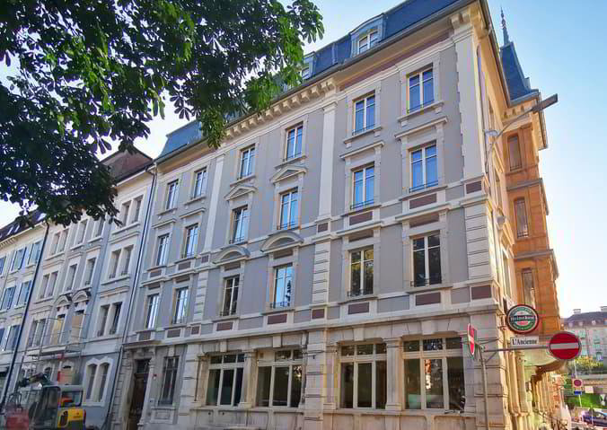 Ufficio & Commercio di 4 locali in affitto a La Chaux-de-Fonds - immagine 1/5