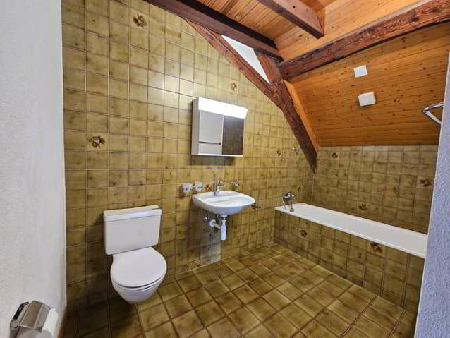 Appartement 6 pièces à louer à St-Blaise - image 1/13