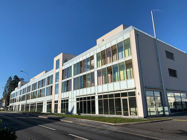 null rooms Office & Commercial for rent in Perly - image 1/1