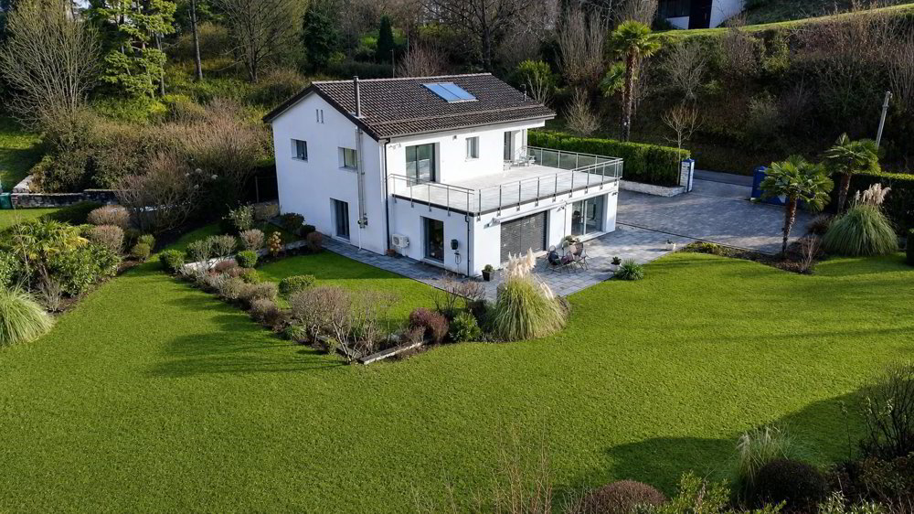 Casa di 7 locali in vendita a Montreux - immagine 1/13