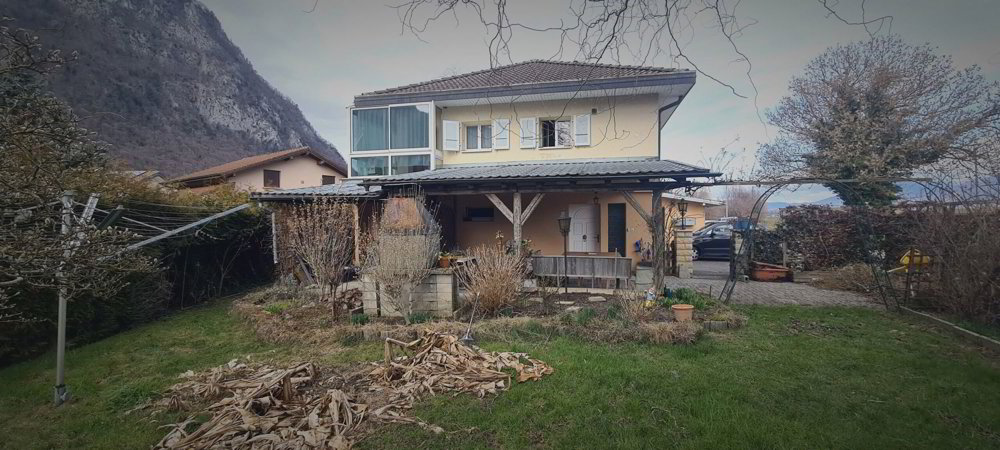 Grande maison avec 2 appartements de 3,5 pièces sur 672 m²