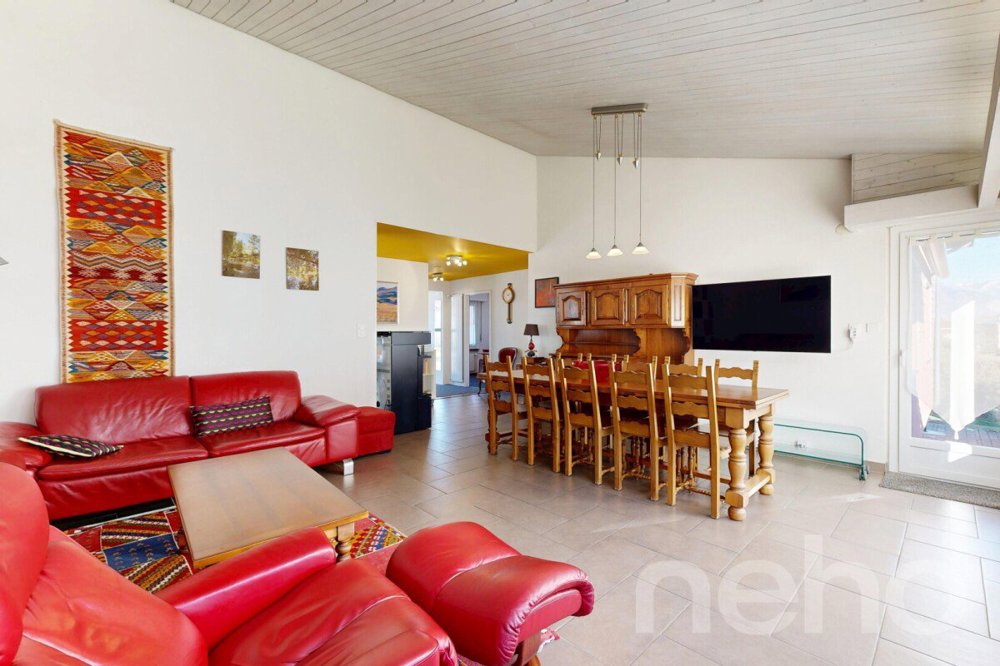 6.5 rooms House to buy in Charrat - image 1/12