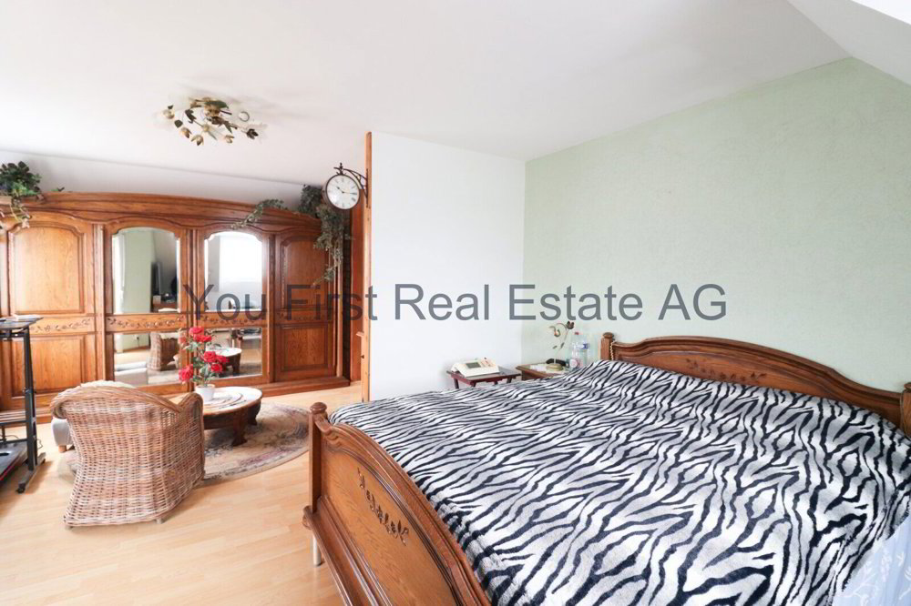 Casa di 6 locali in vendita a Giswil - immagine 1/13