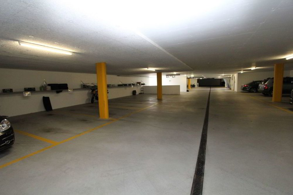 Parcheggio, garage di null locali in affitto a Wangs - immagine 1/2