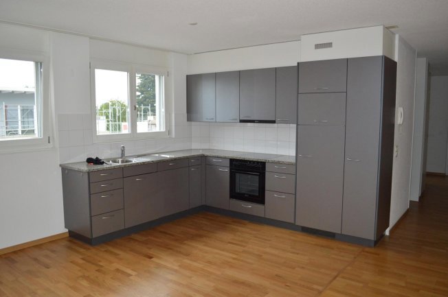 Appartamento di 5 locali in affitto a Utzenstorf - immagine 1/1