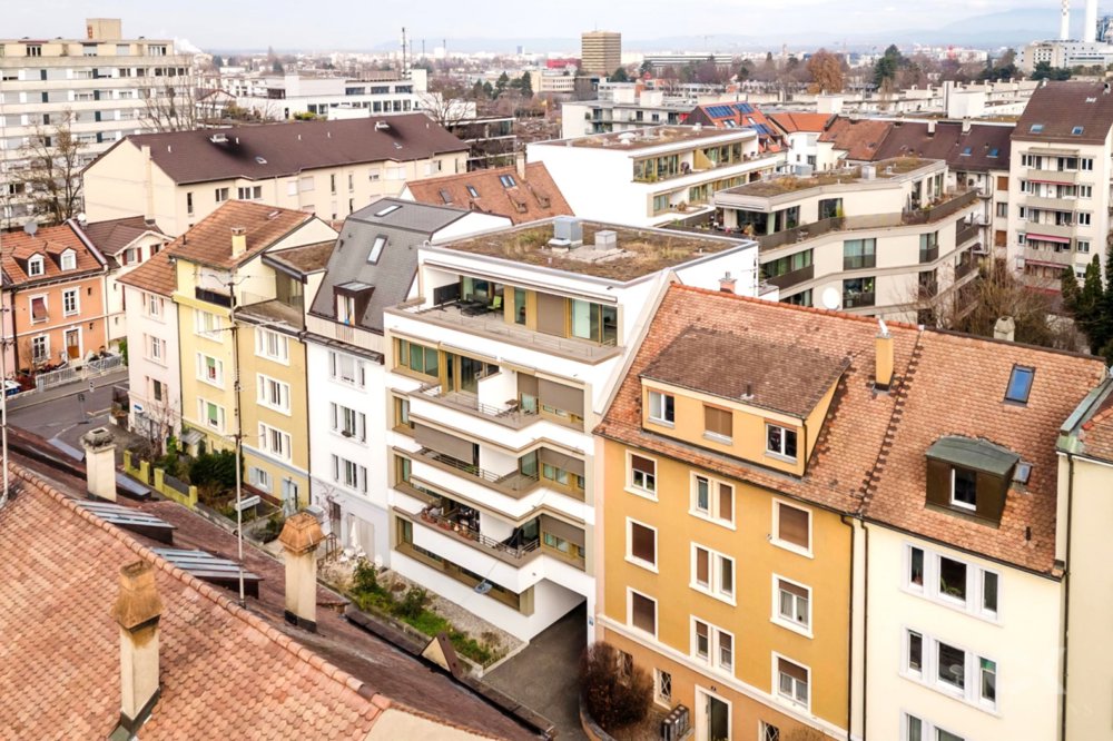 Apartment in Basel, Iselin - View 2