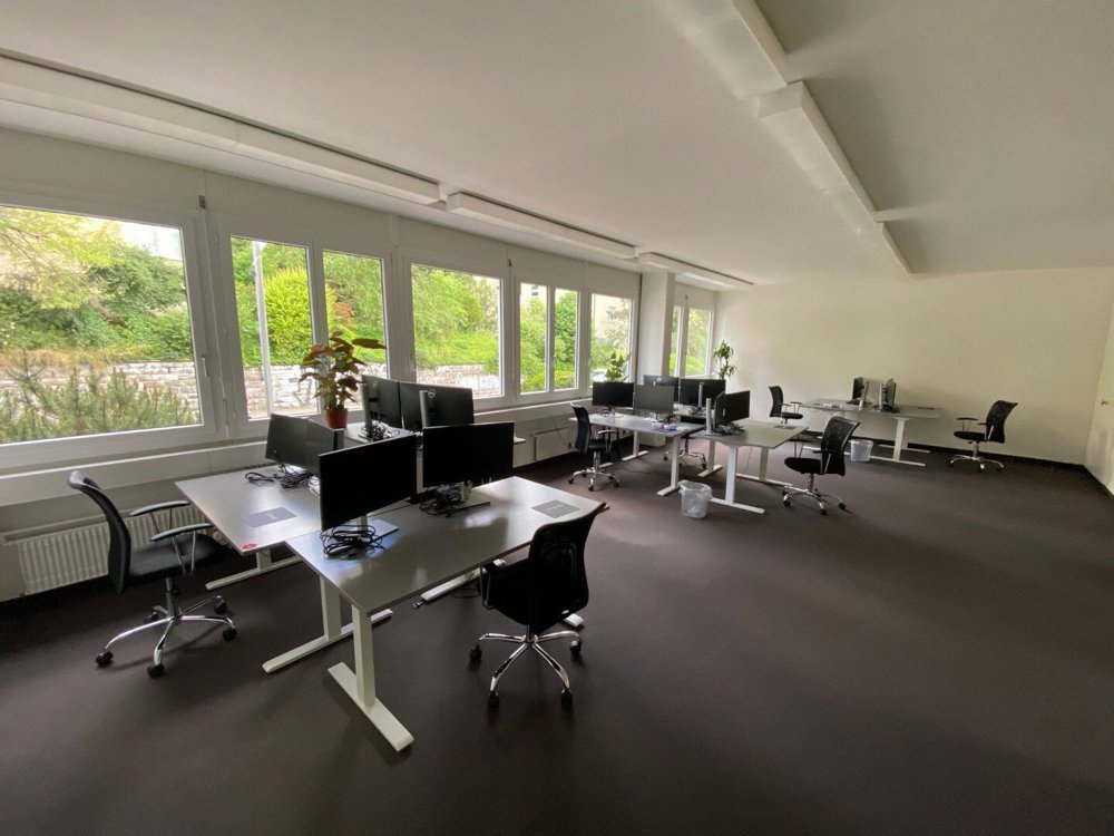 null rooms Office & Commercial for rent in Berna - image 1/5