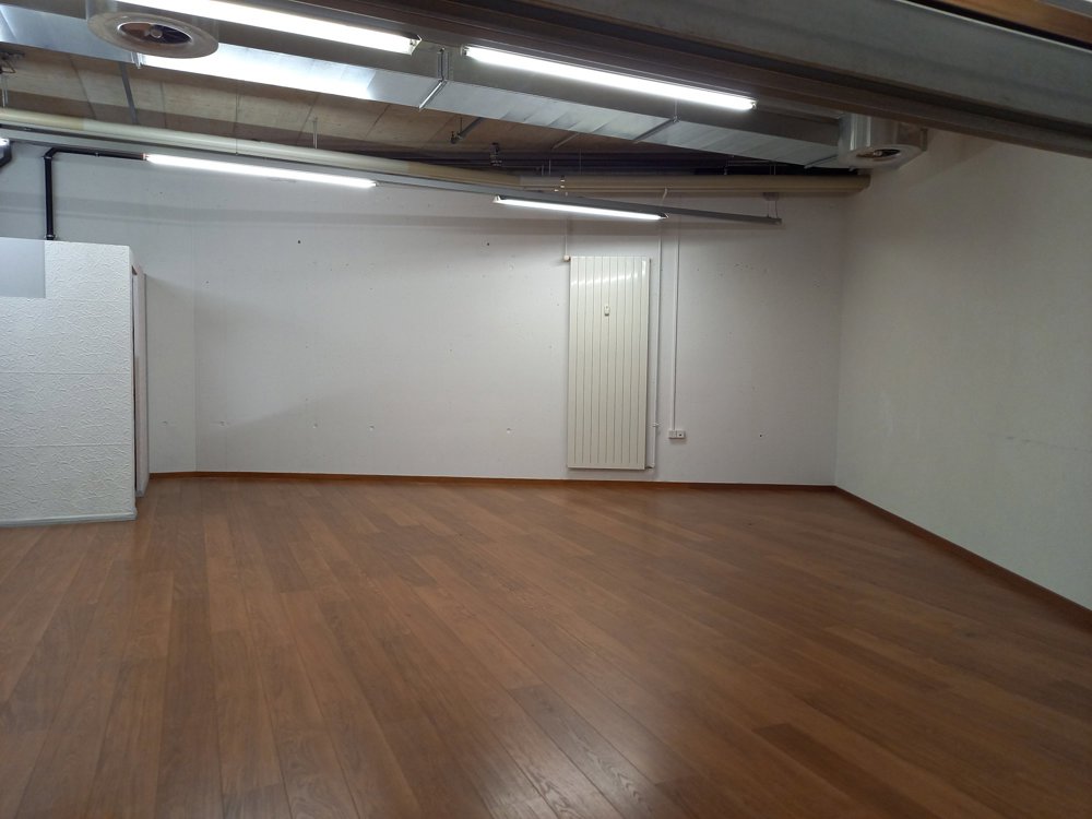 Ufficio & Commercio di null locali in affitto a Villars-sur-Glâne - immagine 1/4