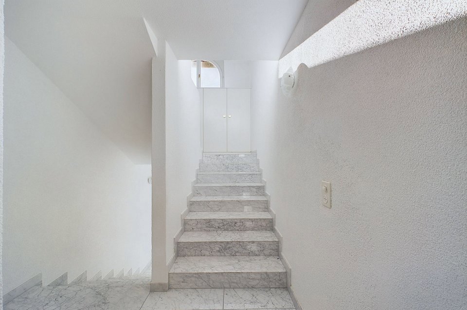 Appartamento di 3 locali in vendita a Aldesago - immagine 1/13