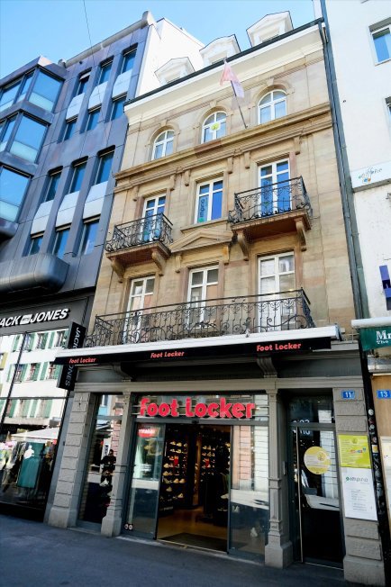 null rooms Office & Commercial for rent in Bâle - image 1/1