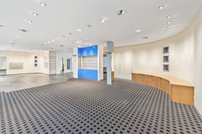 null Zimmer Büro zu vermieten in Lucerna - Bild 1/1