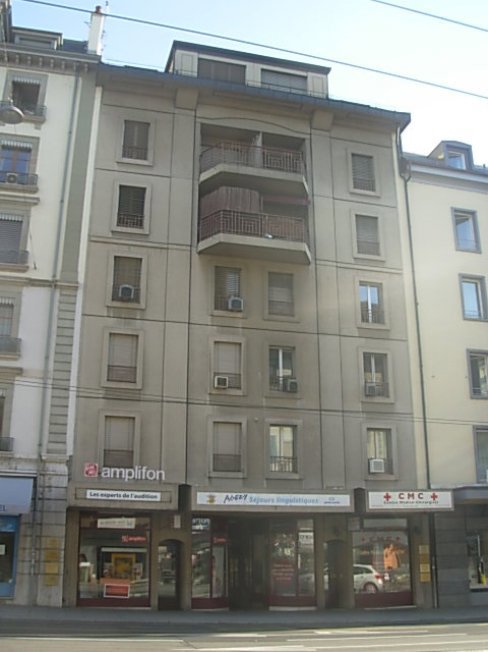 Bureau & Commerce null pièces à louer à Genève - image 1/1
