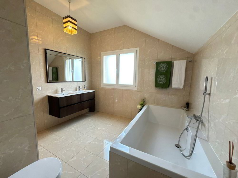 Casa di 5.5 locali in vendita a Vuisternens-en-Ogoz - immagine 1/13