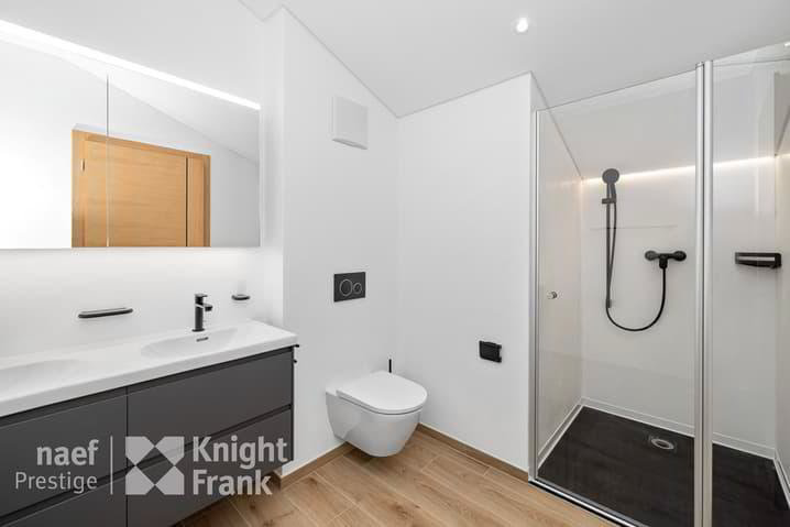 15.5 rooms House to buy in Crans-Montana - image 1/10