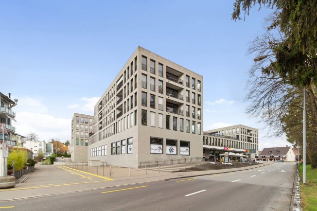 Parking, garage null pièces à louer à Wetzikon ZH - image 1/1