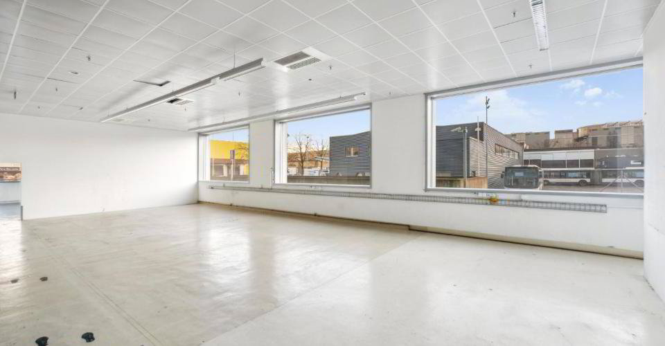 Bureau & Commerce null pièces à louer à Plan-les-Ouates - image 1/12