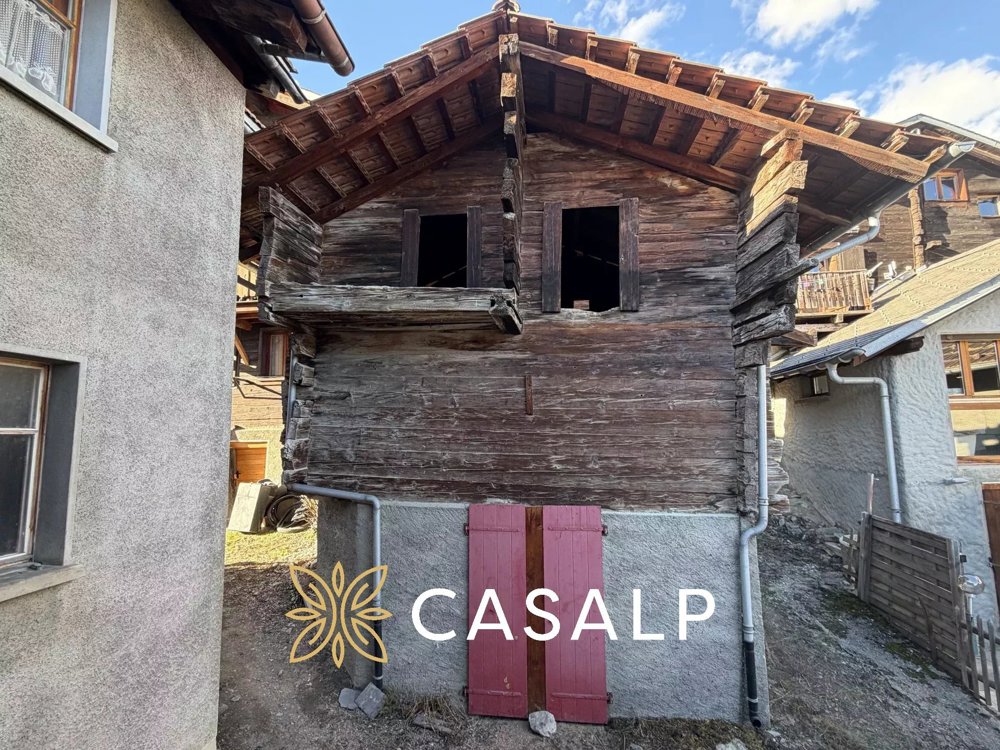 Casa di 4 locali in vendita a Crans-Montana - immagine 1/13
