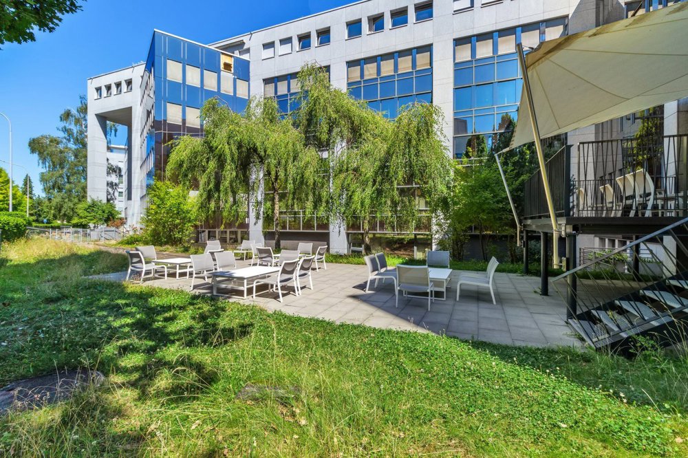 null rooms Office & Commercial for rent in Zürich - image 1/12