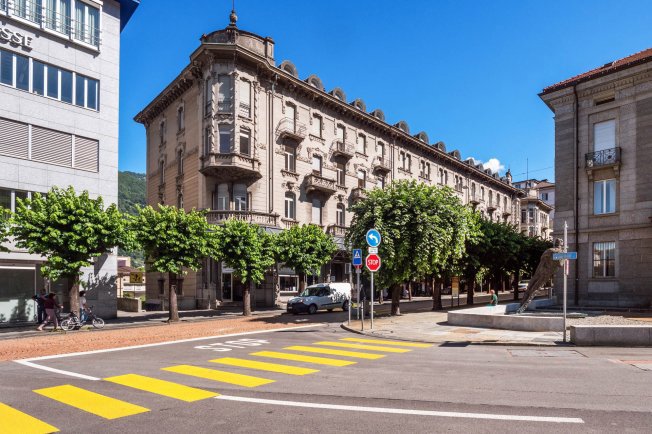 Ufficio & Commercio di null locali in affitto a Bellinzona - immagine 1/1