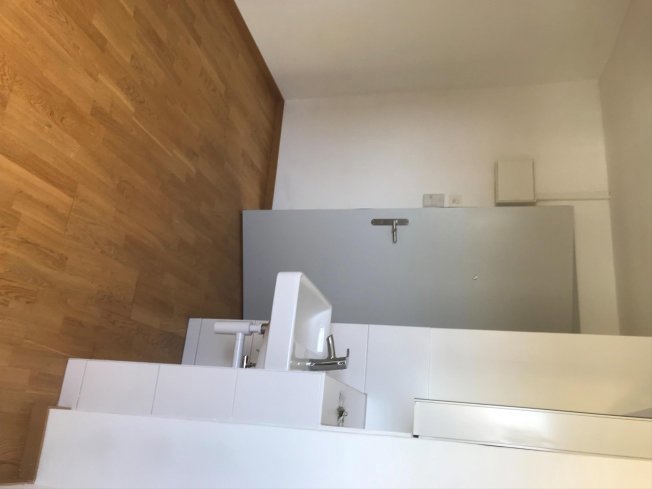 null rooms Office & Commercial for rent in Basel - image 1/1