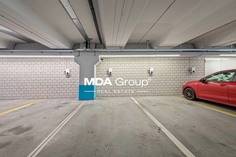 Ufficio & Commercio di 12 locali in affitto a Mendrisio - immagine 1/13