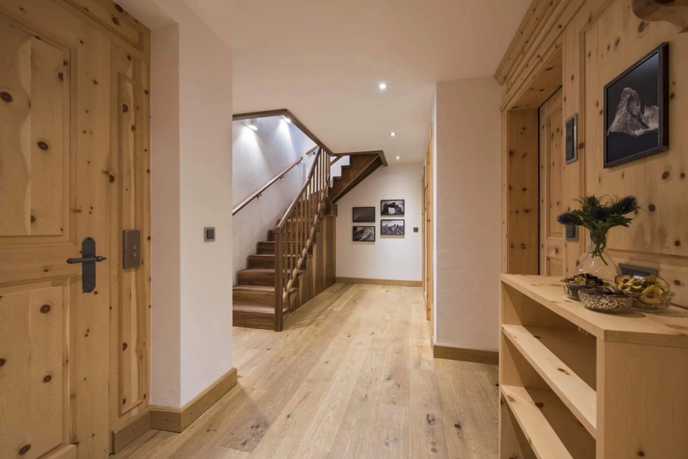 20 Zimmer Haus zu vermieten in Zermatt - Bild 1/13