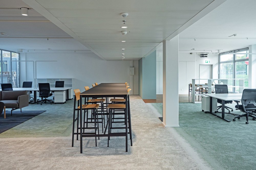 null rooms Office & Commercial for rent in Wallisellen - image 1/13
