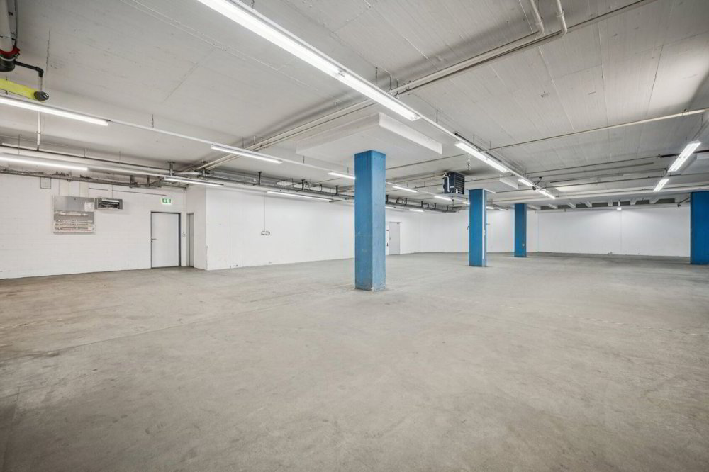Bureau & Commerce null pièces à louer à Dietikon - image 1/13
