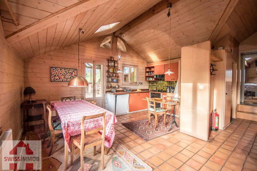 Maison 9 pièces à acheter à Les Monts-de-Corsier - image 1/4